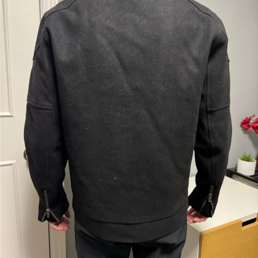 G by Guess Men's Black Zip-Up Sweater - Picture 6 of 8